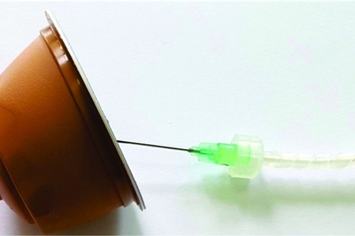 Measuring oxygen concentration in coffee capsule